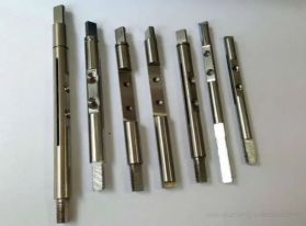 Customized automatic CNC long axis walking center machining parts copper and aluminum precision shaft processing